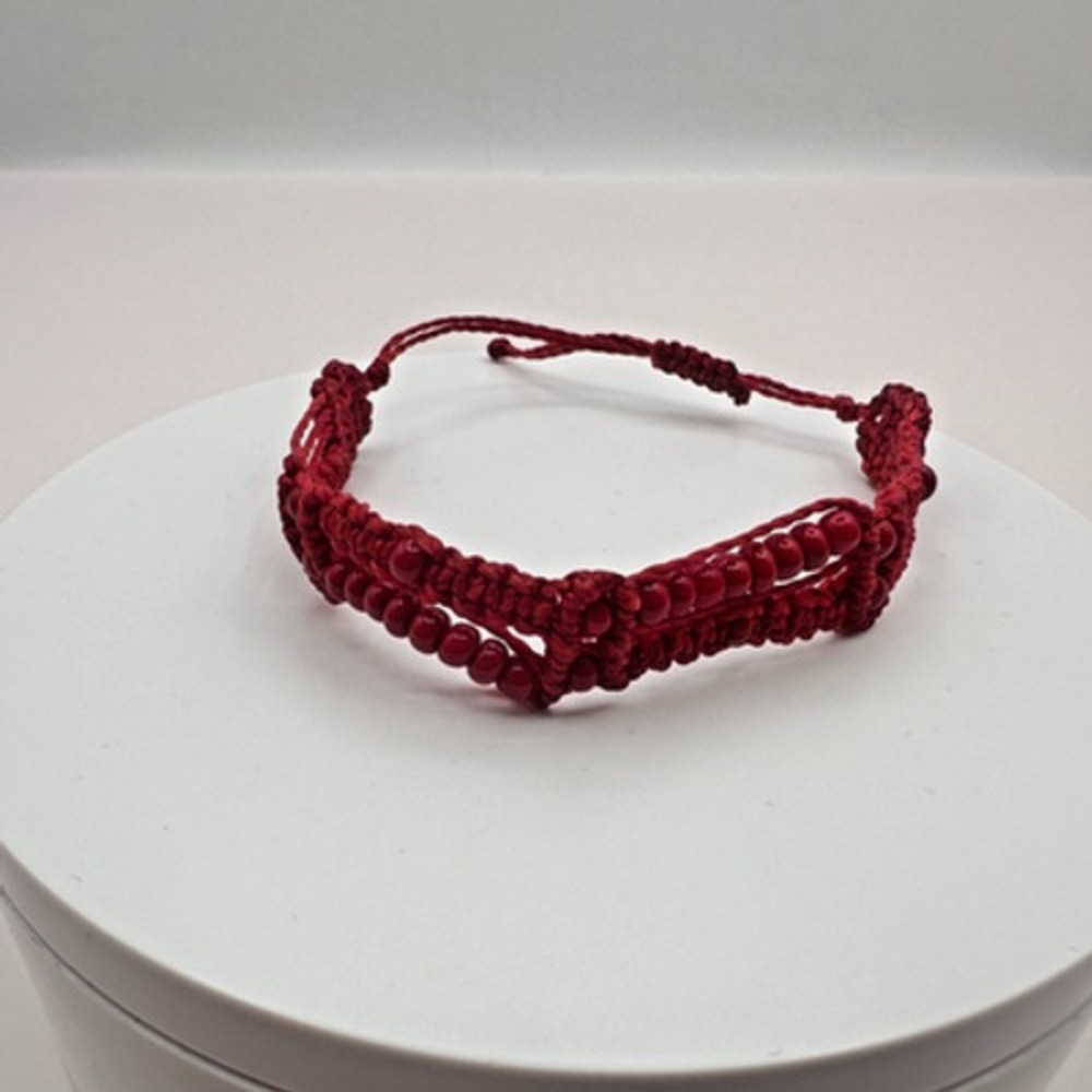 Vintage Y2K Red Woven Macrame Glass Beaded Bracelet Women's Classic Jewelry